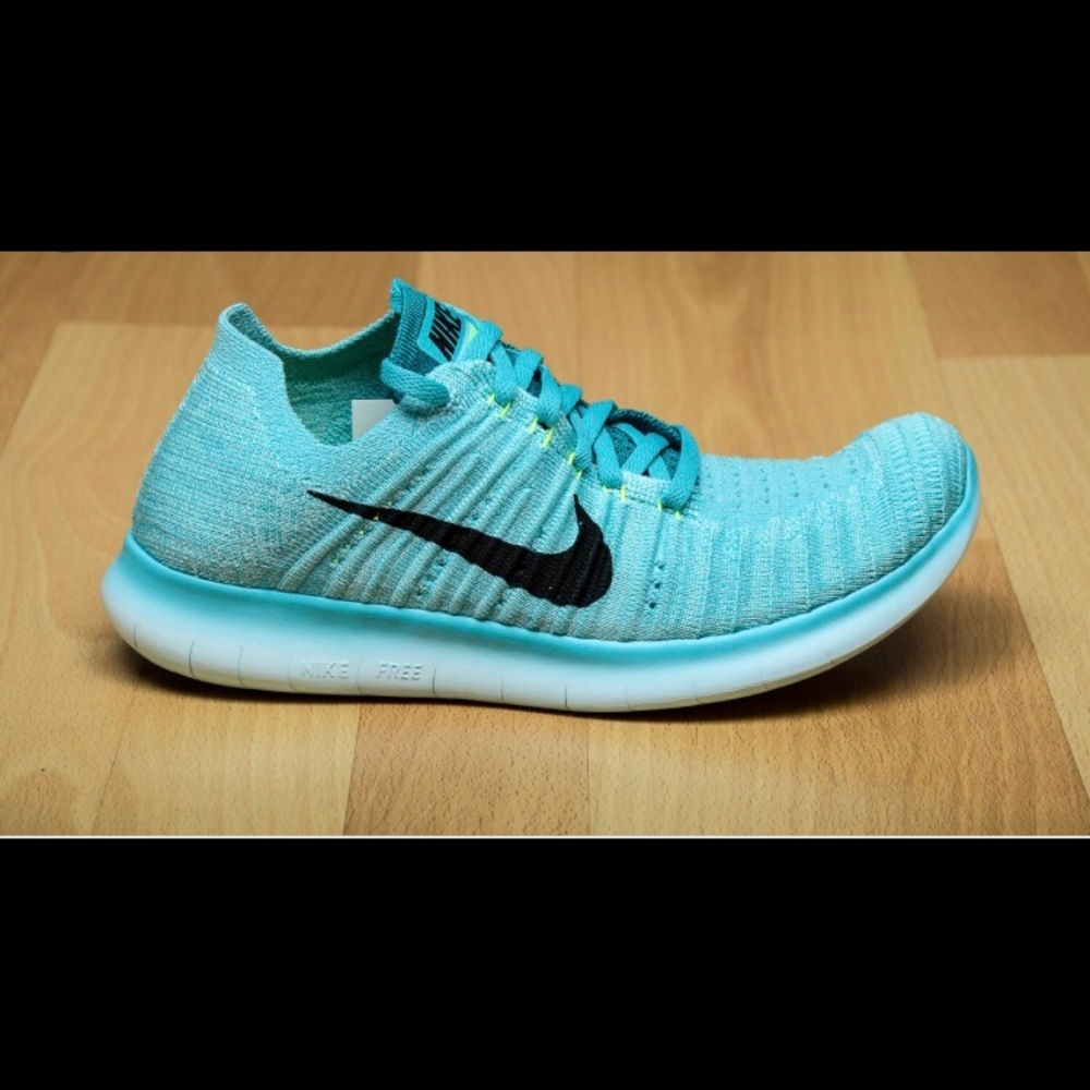 Nike free run fly knit